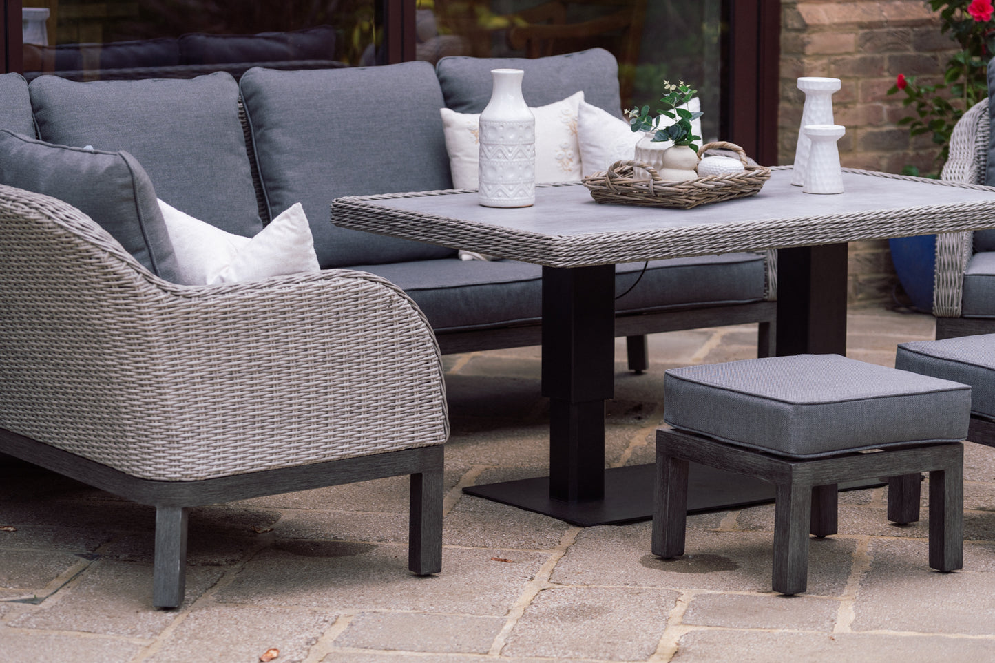 Wicker Cosy Corner Lounge Set