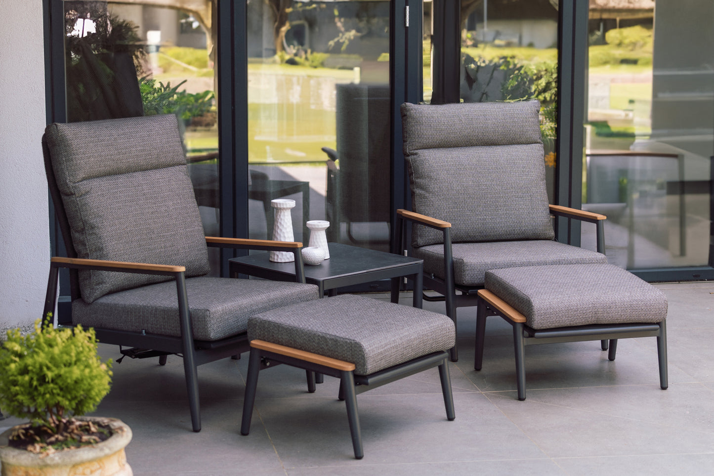 Aluminium & Teak Reclining Bistro Set