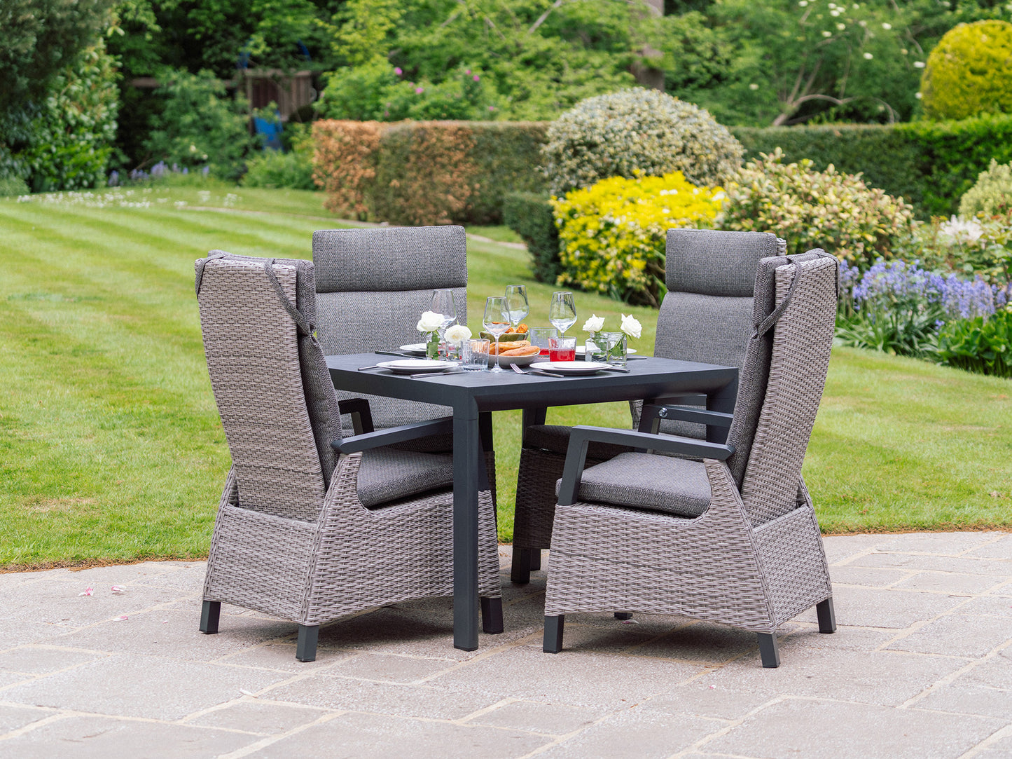 Rattan Reclining 4 Seater Dining Set