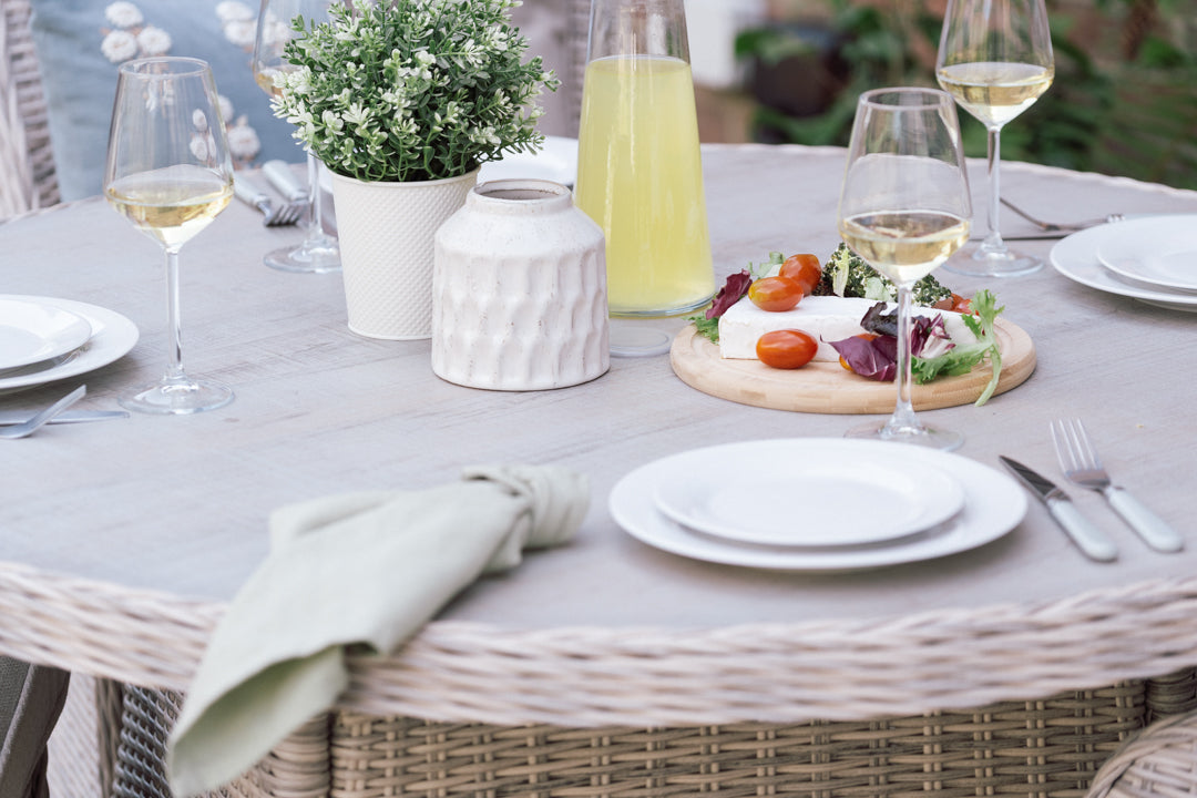 Rattan 4 Seater Round Dining Set