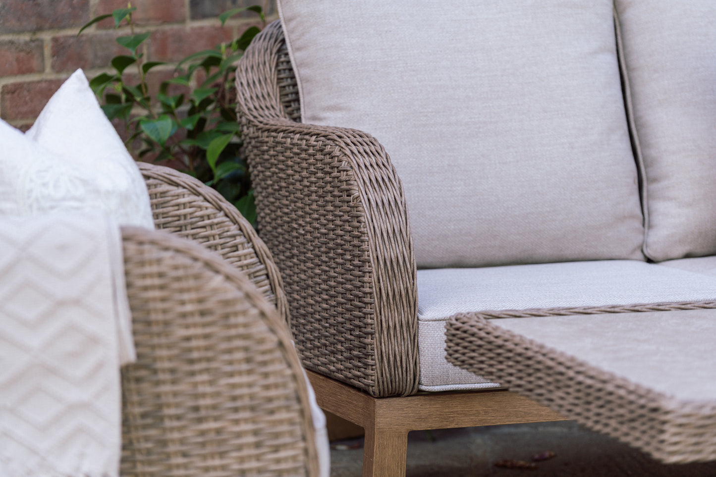 Wicker 4 Seater Lounge Set