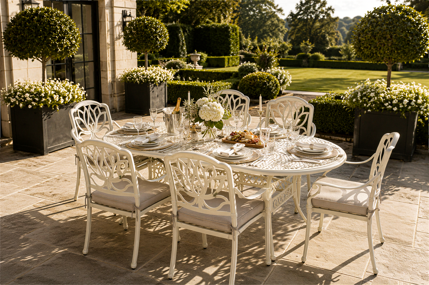 Cast Aluminium 6 Seater Oval Dining Set