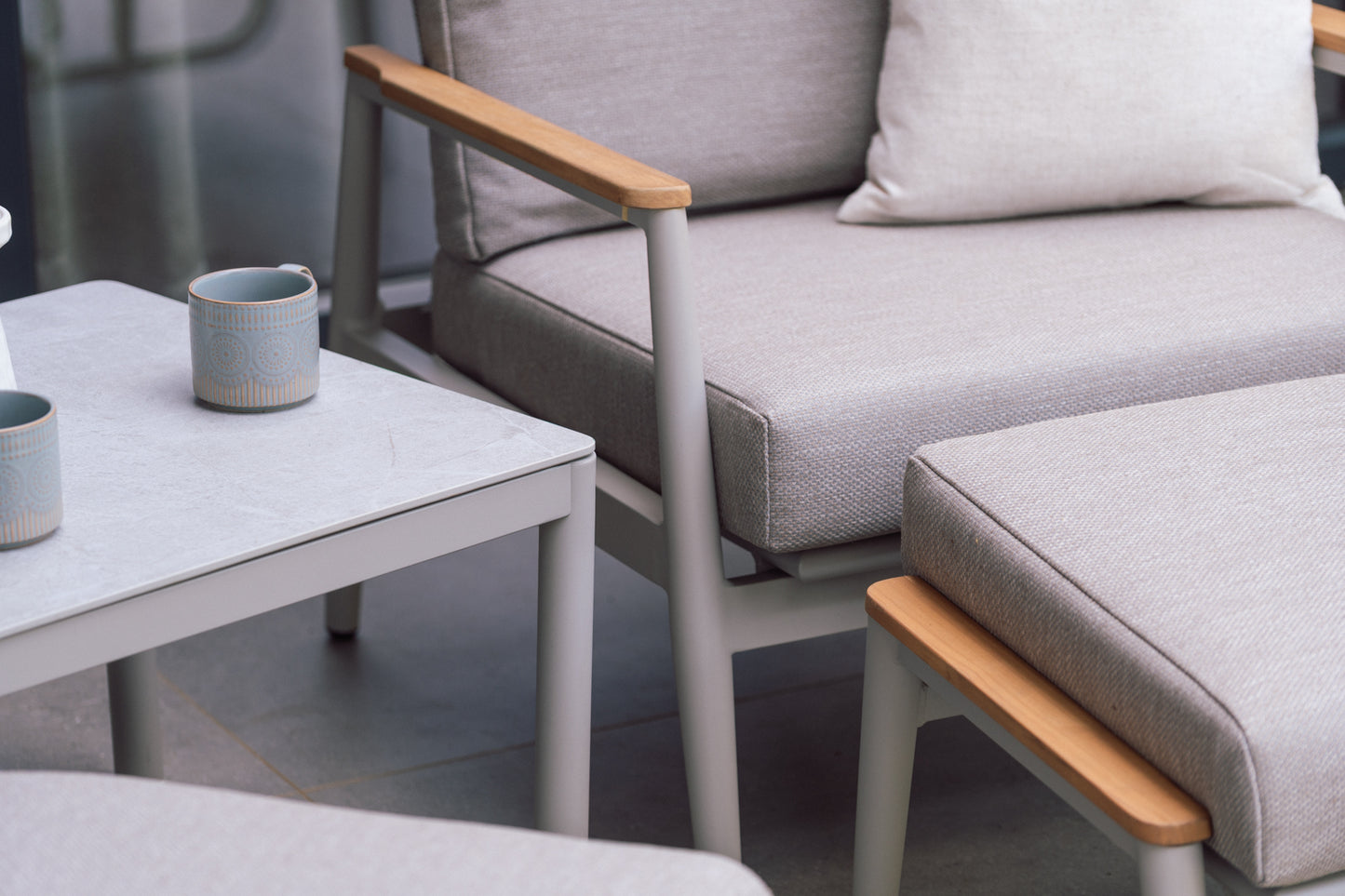 Aluminium & Teak Reclining Bistro Set