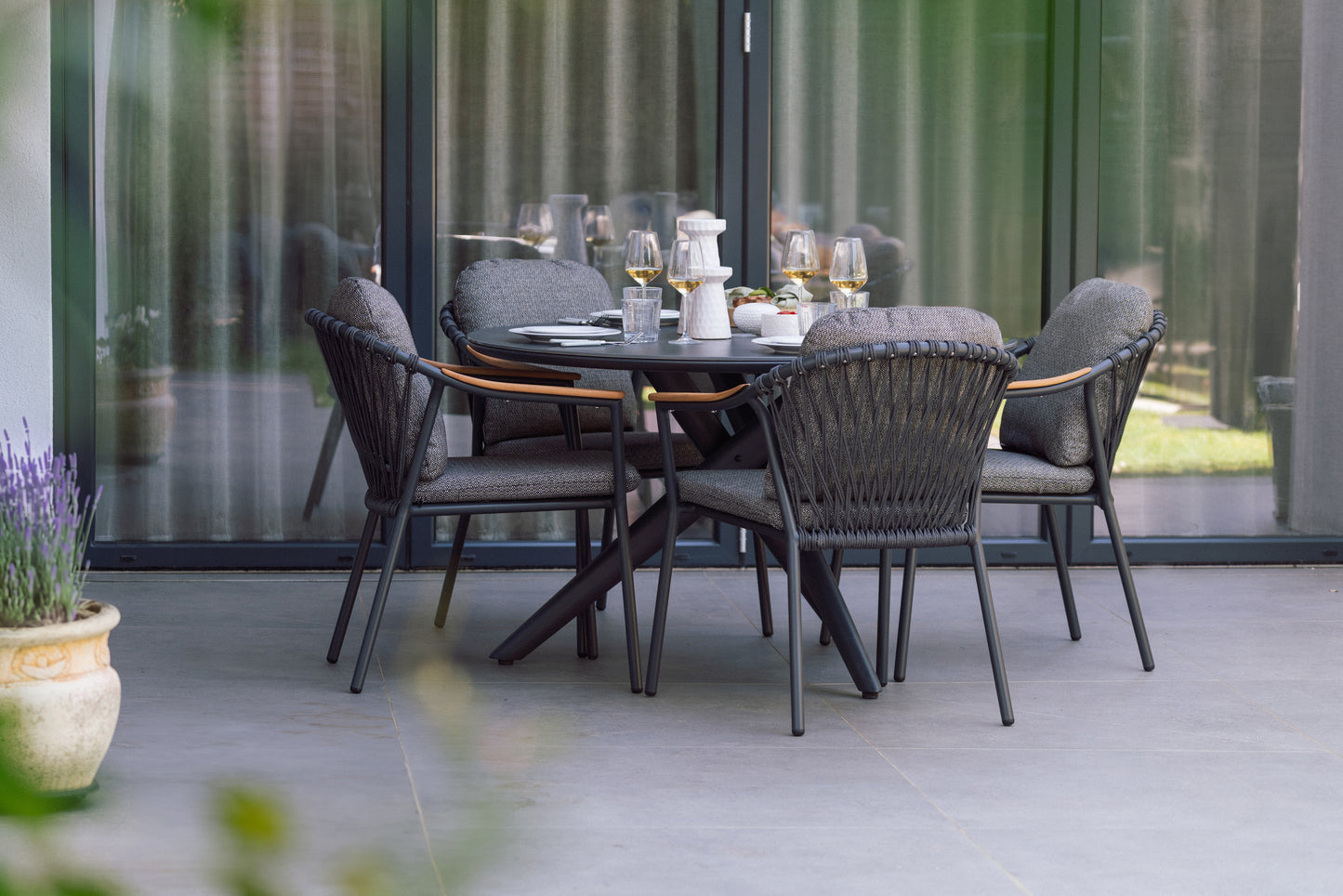 Curved Aluminium & Teak Round Dining Set
