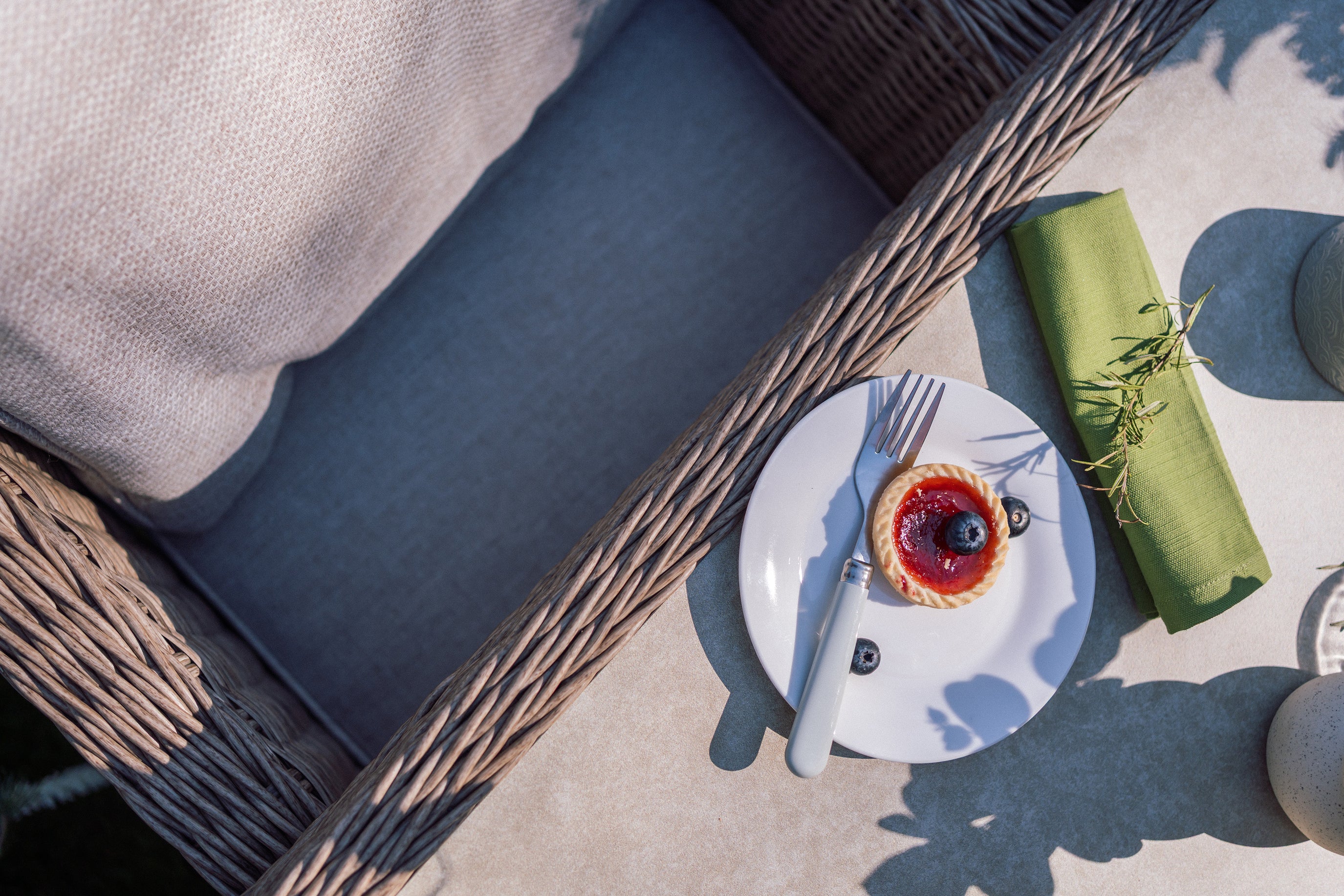 Stylish & Durable Garden Furniture | Innovators International Ltd.