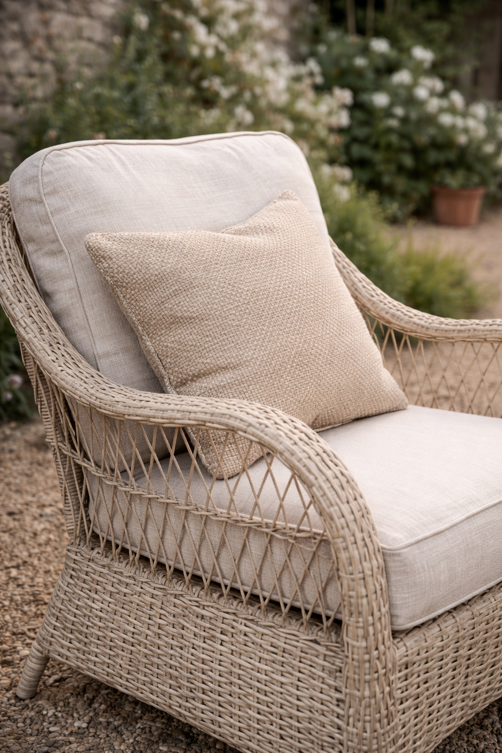 Crossed Rattan 4 Seater Lounge Set