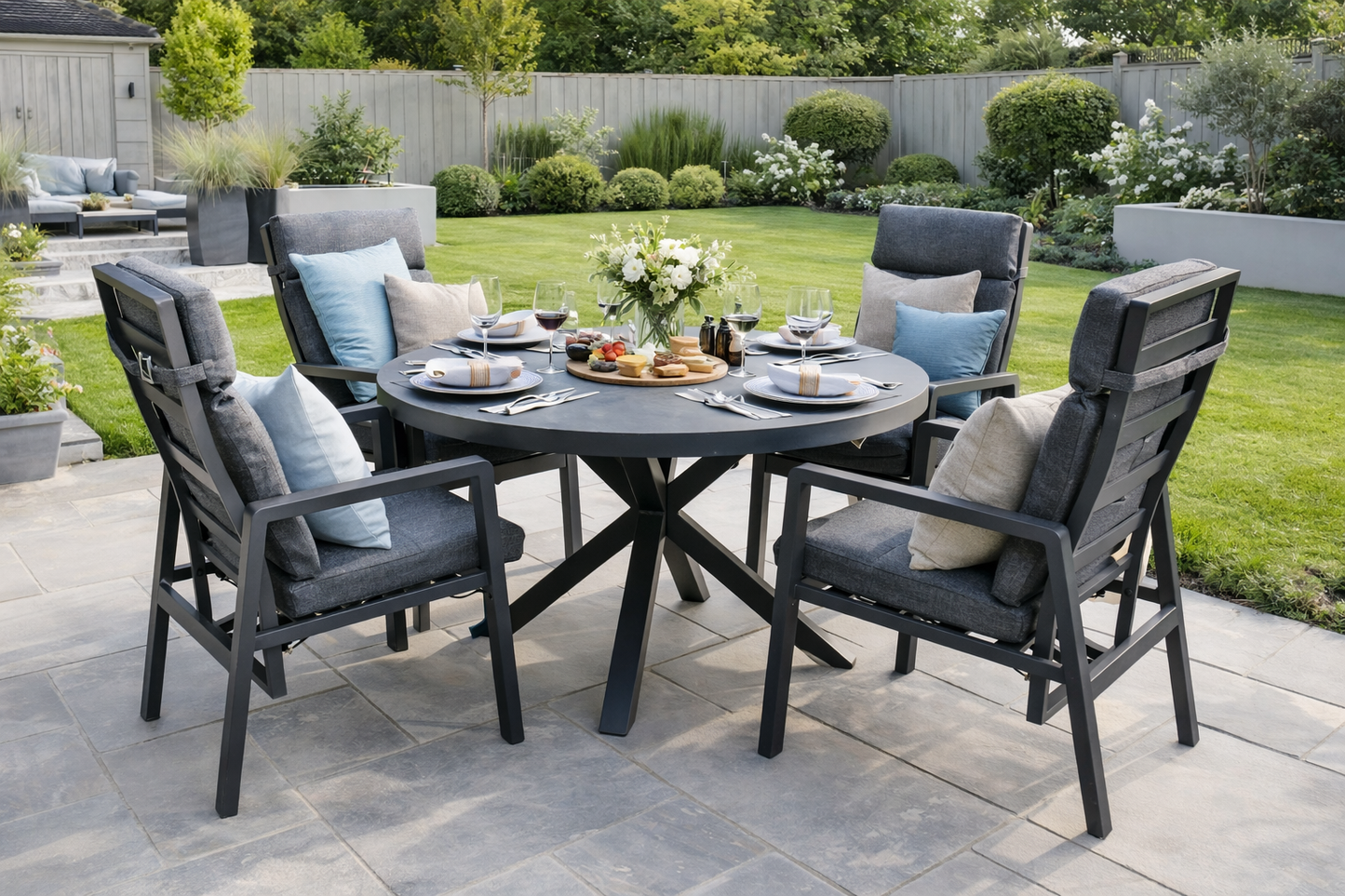 Aluminium 4-Seater Round Dining Set